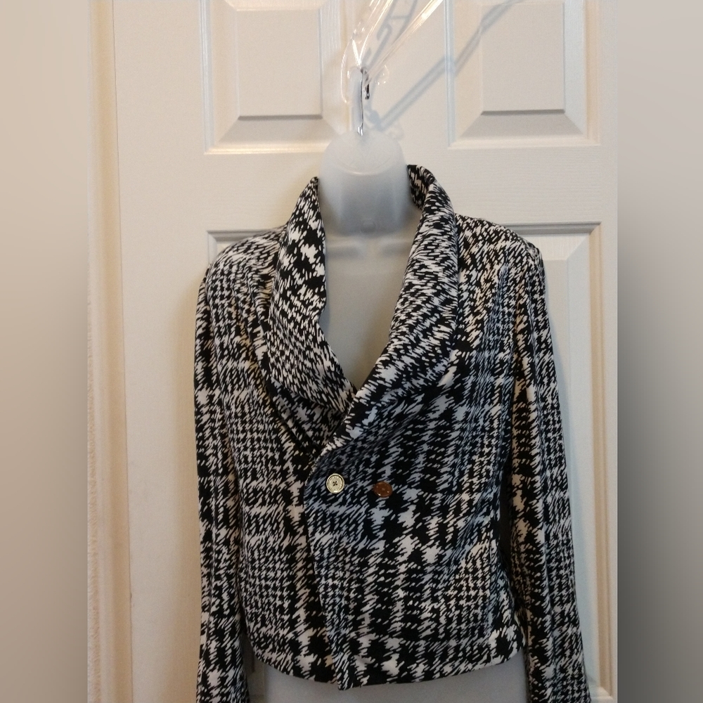 Anne Klein jacket small gently used